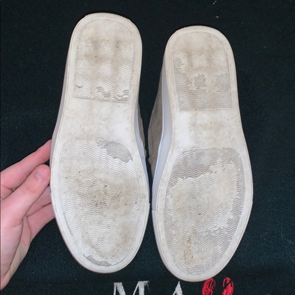 Shoes - Picture 3 of 3
